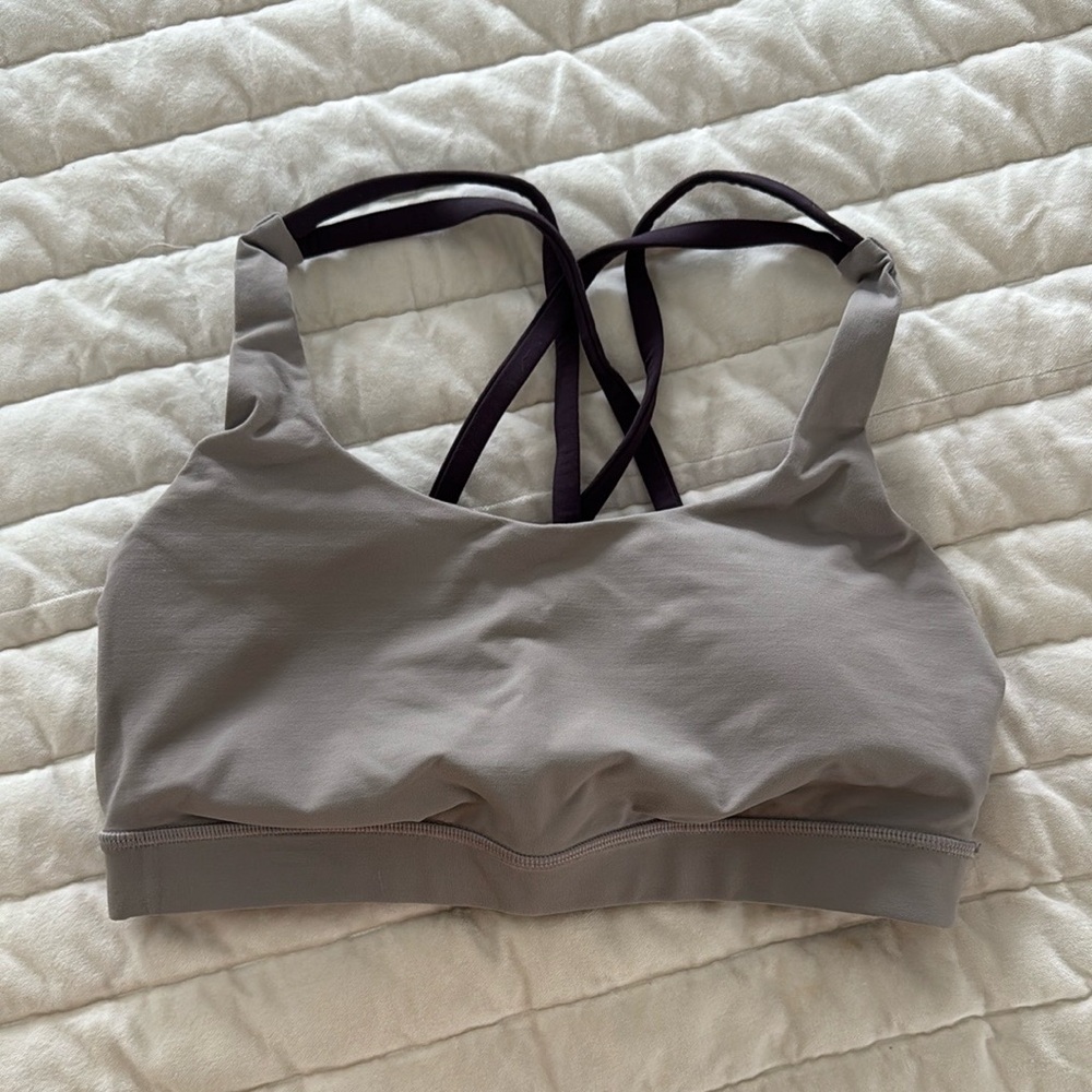 lululemon athletica Energy Sports Bra, size 6